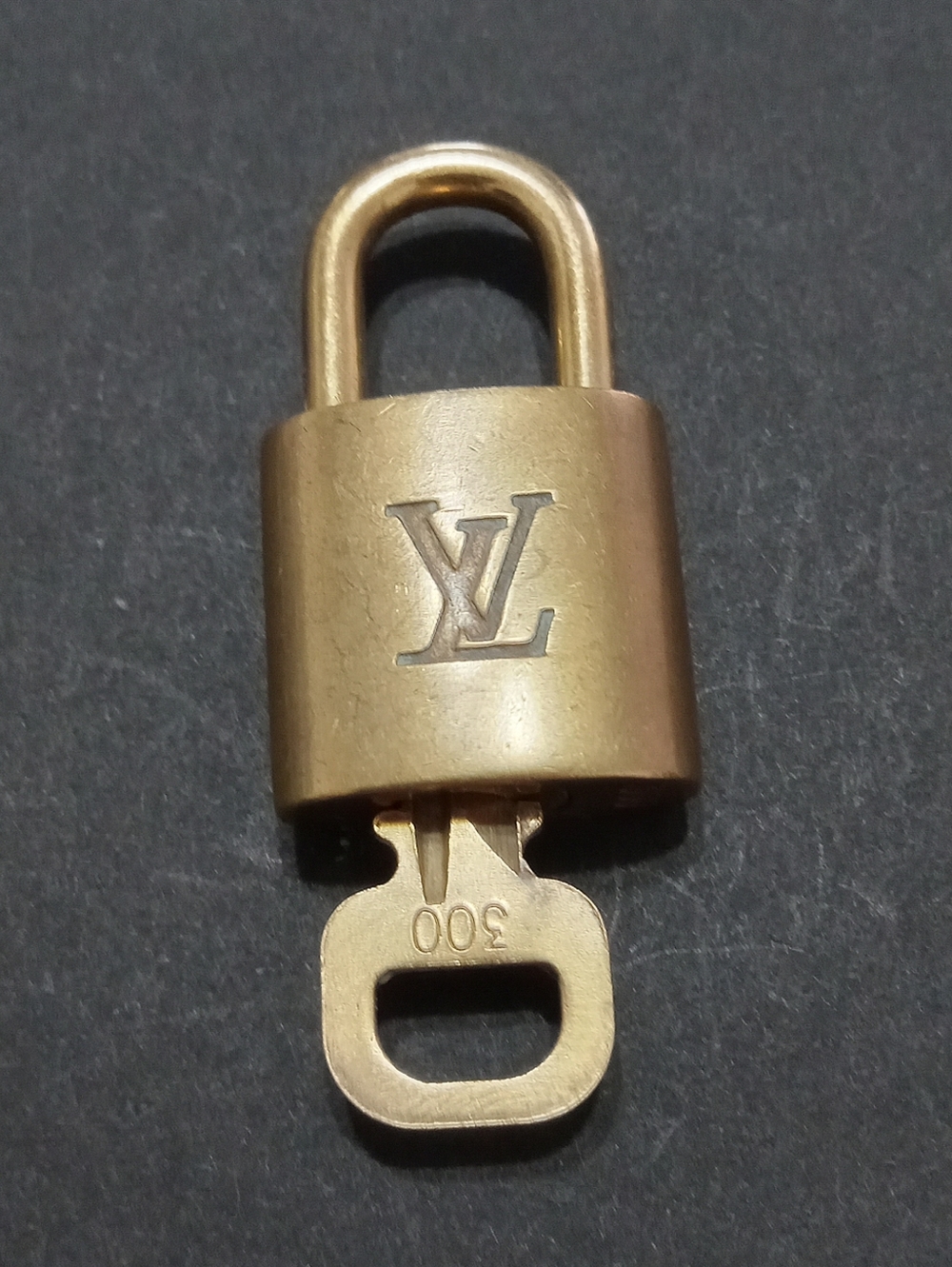 Louis Vuitton Lock & Key #300 LV